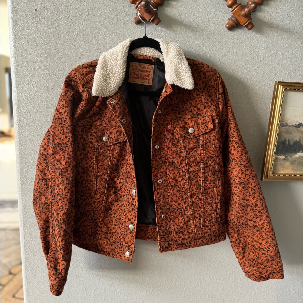 Levi's Cheetah Patterned Sherpa Jacket